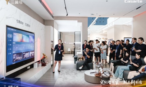 建博会：卡萨帝电视引领电视行业进入美学时代