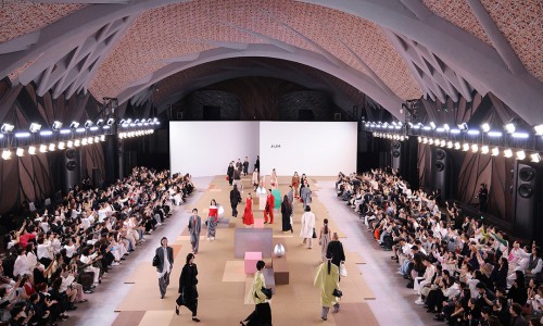 AUM「心居无界」品牌年度大秀